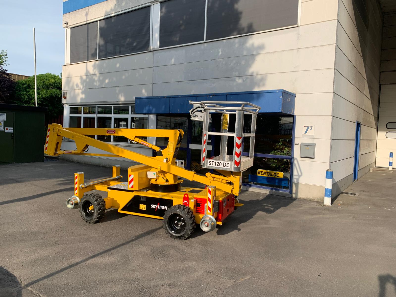 Nacelle rail route ETIC Ferroviaire
